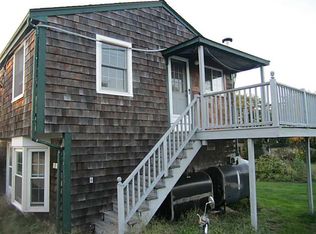 118 W Main Rd, Portsmouth, RI 02871