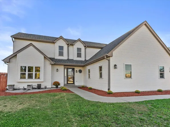 1741 West Drexel AVENUE, Oak Creek, WI 53154