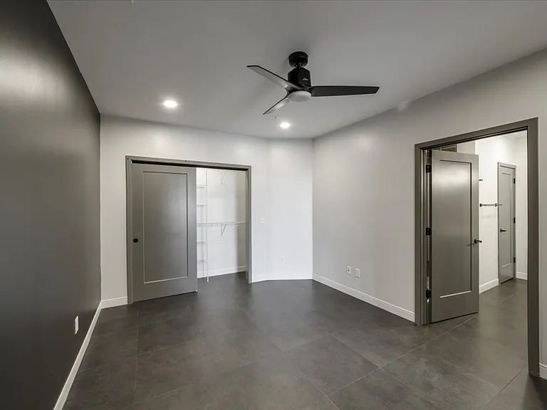 201 E Front St — Photo 22