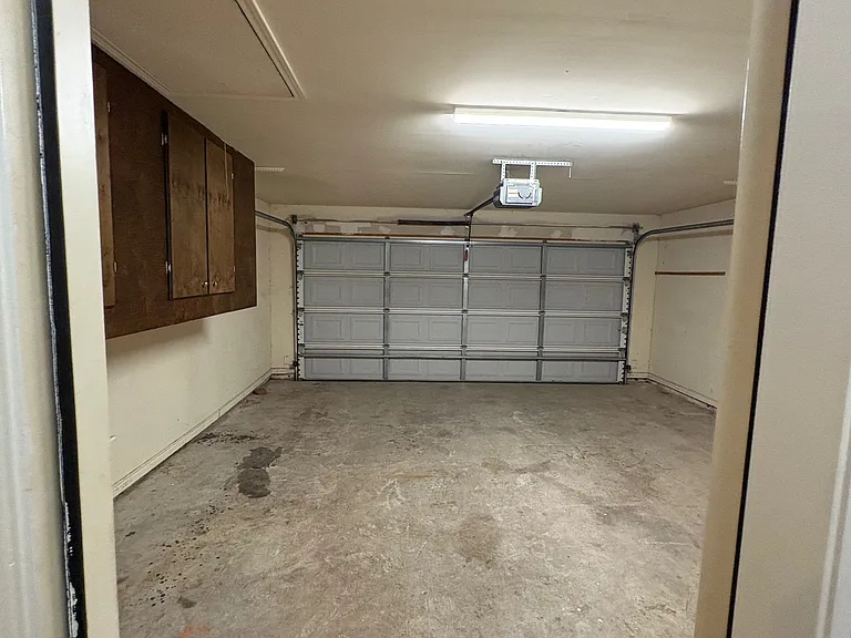 5417 Yellow Brick Rd — Photo 33