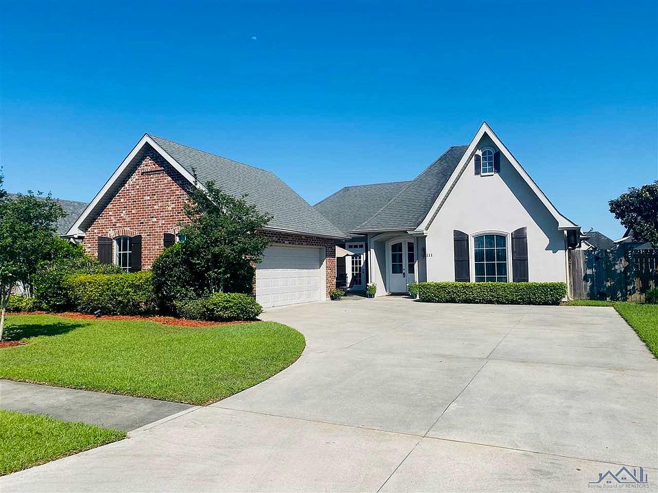 1st image of 111 Ravensaide Dr