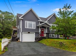 11 Whelans Crescent, Paradise, NL A1L3S6