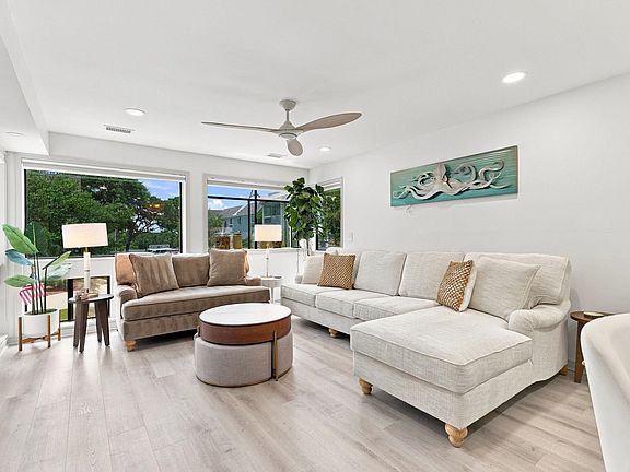 4th image of 351 Lake Arrowhead Rd. #24-295