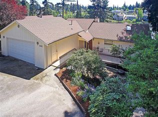 441 Lochwood Dr, Camano Island, WA
