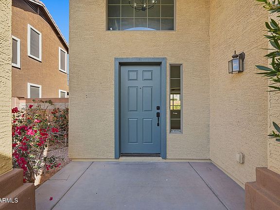 3rd image of 29722 W MITCHELL Avenue