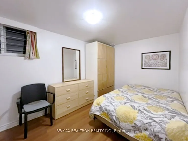 2 Greyhound Dr #BASEMENT — Photo 10