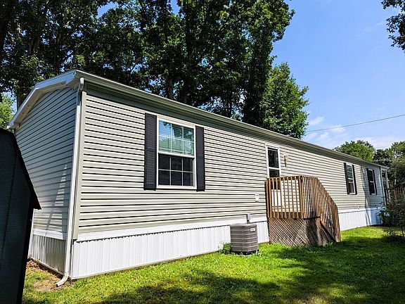 Exterior Image-1-Champion Redman 51 Valley Stream