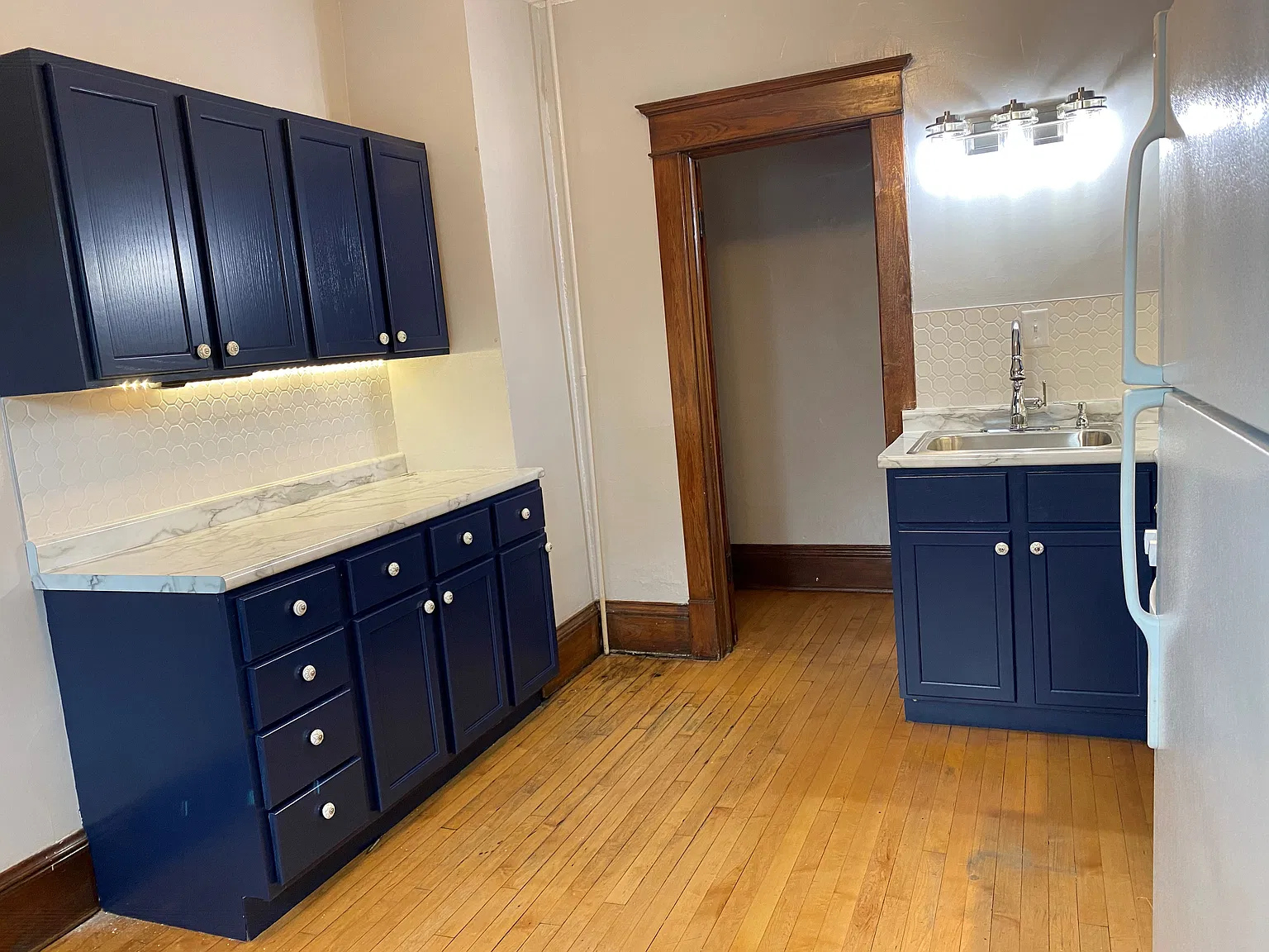 2 bed, 1200 sqft, $1,690 — Photo 4