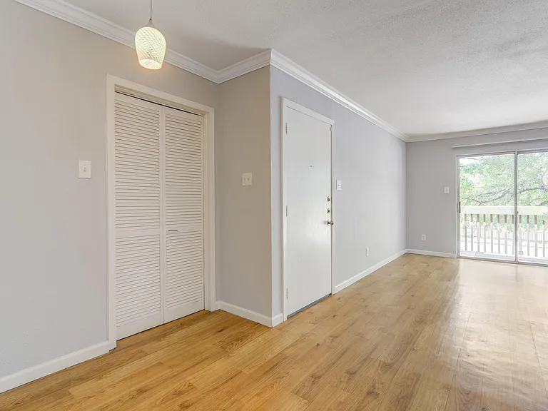 4747 Allendale Rd — Photo 13