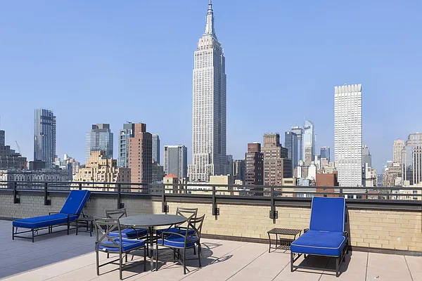 Sold by Corcoran | media 7