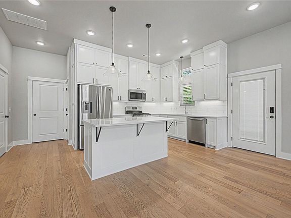 5th image of 793 S Jagger Ln