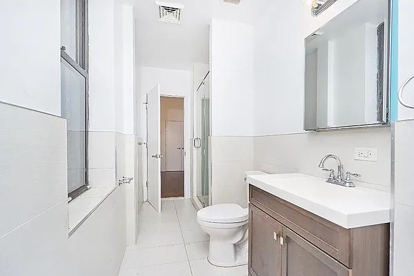 Rented by Living New York | media 24