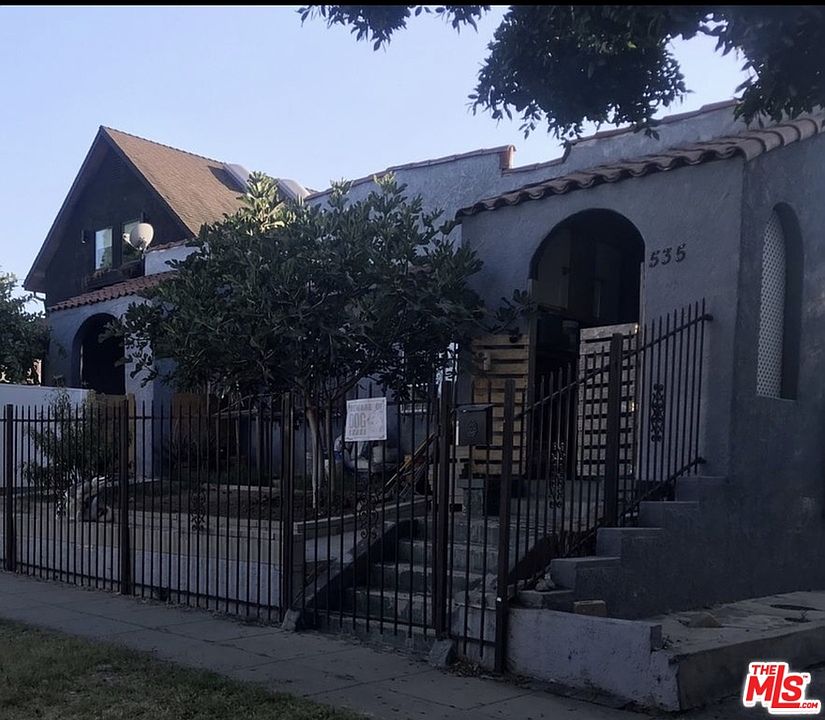 1st image of 533 N Commonwealth Ave