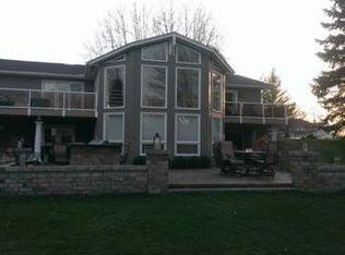 1242 Heights Rd, Lake Orion, MI 48362