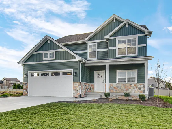 2101 Redwood Ln, Chesterton, IN 46304