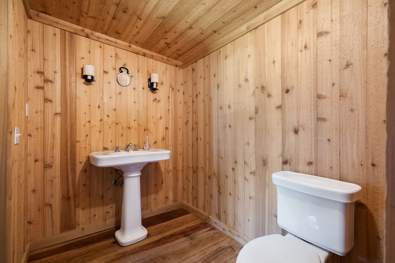  Bonus Room Full Bath