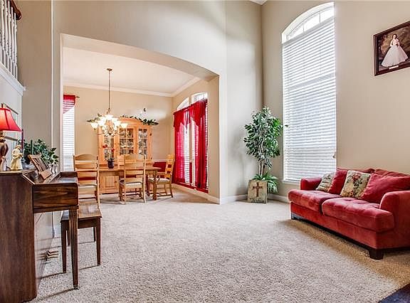 5th image of 3206 Granada Dr