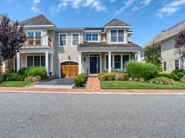 1301 High Pond Ln, Southampton, NY 11968