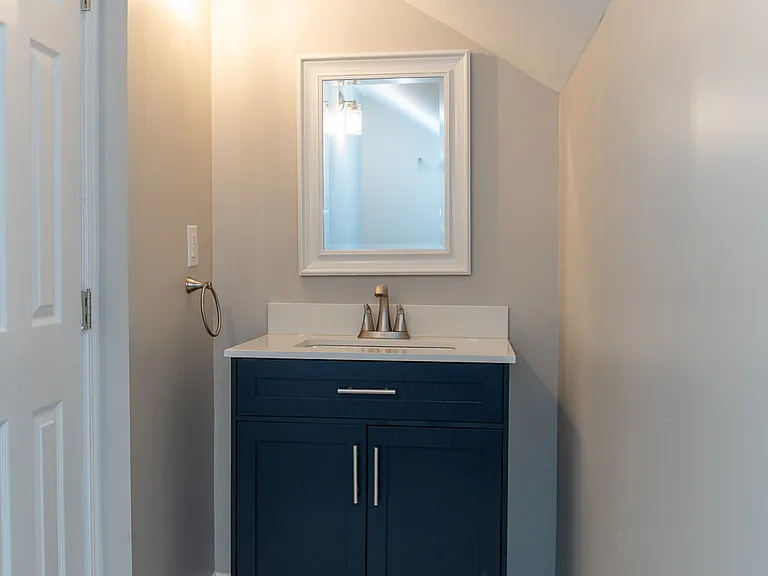 2340 Vodeli St — Photo 19