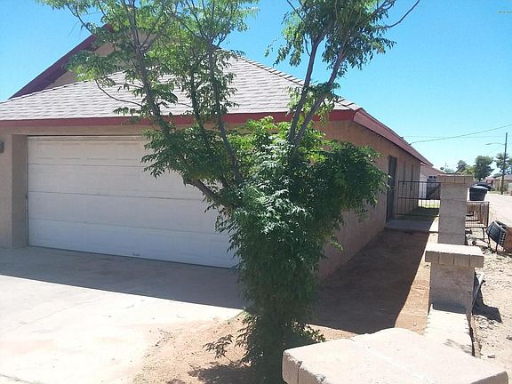 4th image of 627 W Melrose Dr