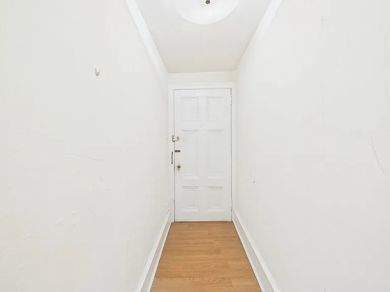 2030 Spruce Street — Photo 3