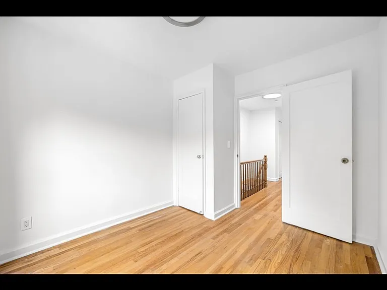 2534 Wilson Ave #1 — Photo 11