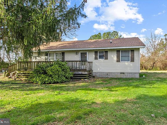 3rd image of 28359 Martins Farm Rd