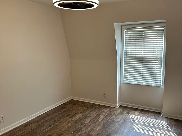 904 Plaza Dr #9 — Photo 26