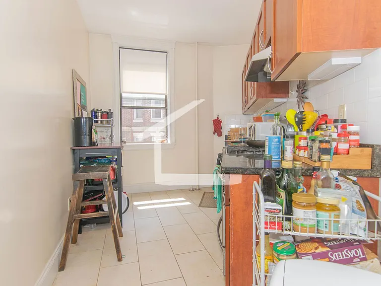 1328 Commonwealth Ave #4B — Photo 7