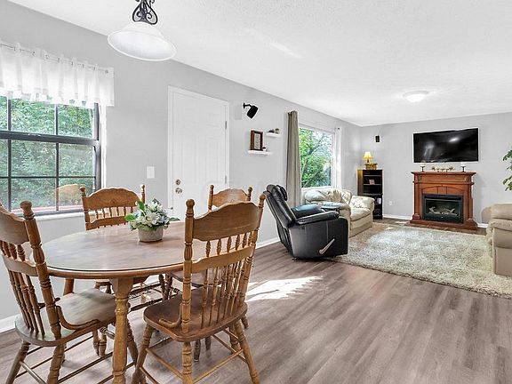 5th image of 259 Sumption Dr