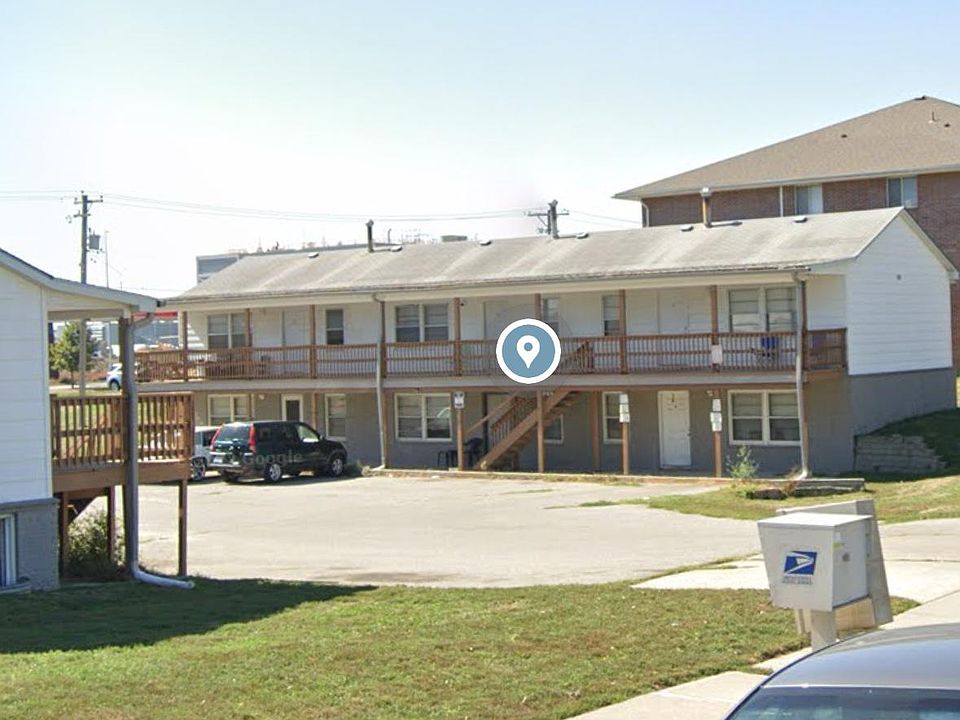 1st image of 501 W Saunders Ave #4