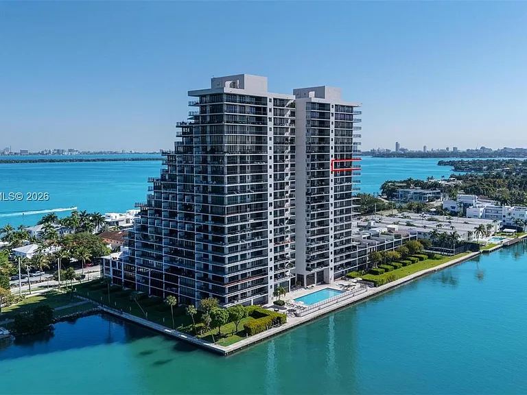 1000 Venetian Way #1501 — Photo 42