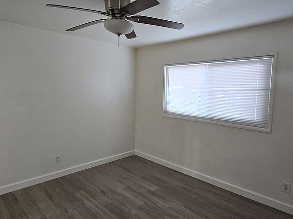 5th image of 2638 27th St APT 1