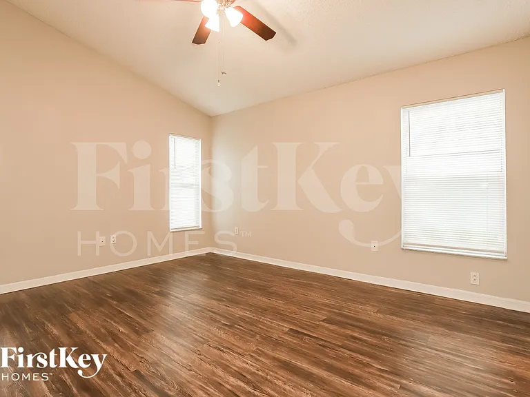 1216 Timber Trace Dr — Photo 6