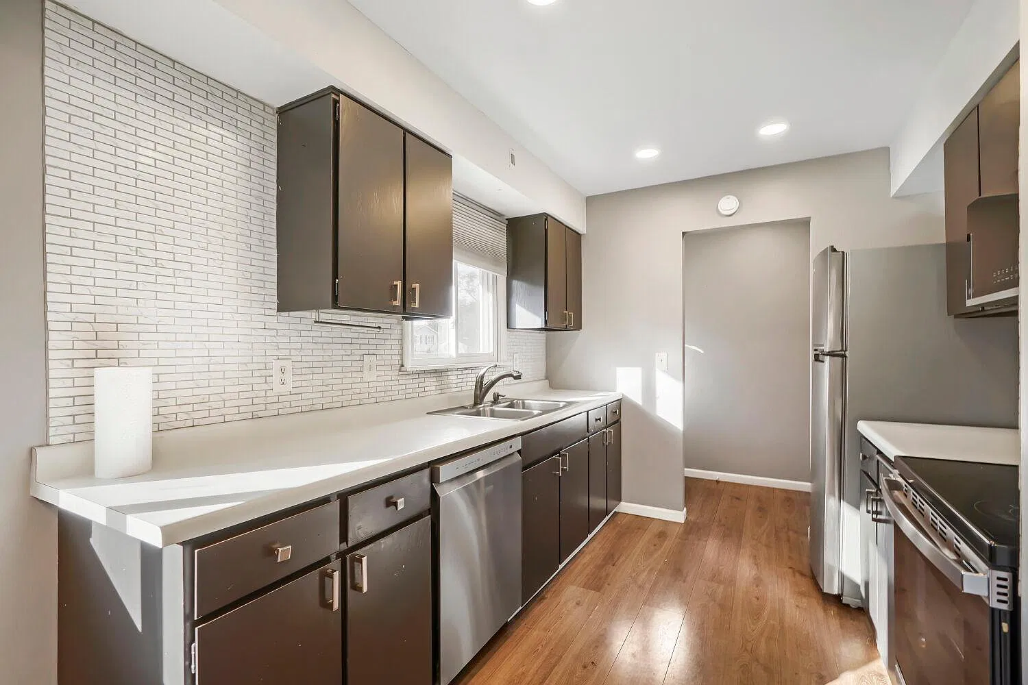 4 bed, 2.0 bath, 2000 sqft, $2,895 — Photo 1