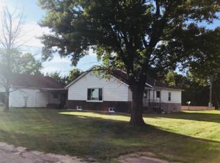 84401 Highway 11, Burwell, NE 68823