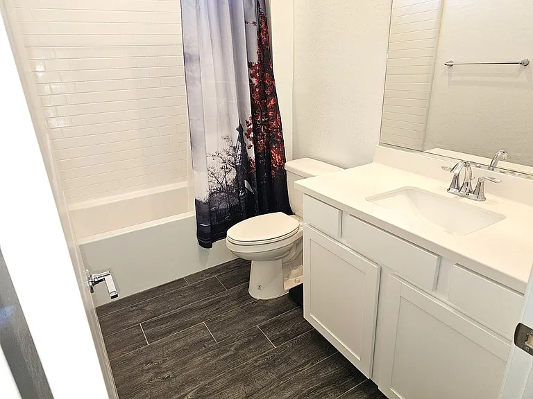 921 Mayfield Manor Ln — Photo 12