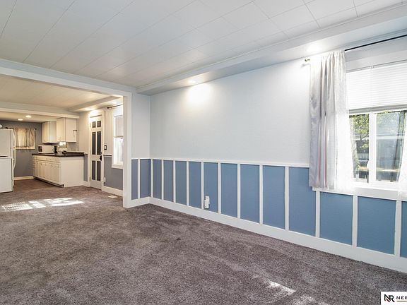 4th image of 5744 Logan Ave