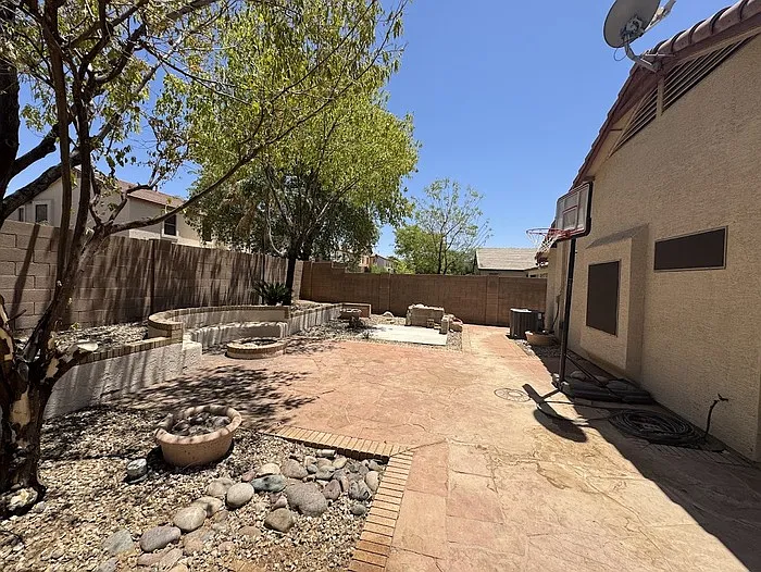 2330 W Blue Sky Dr — Photo 22