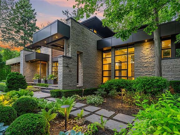 2nd image of 777 Shadeland Ave