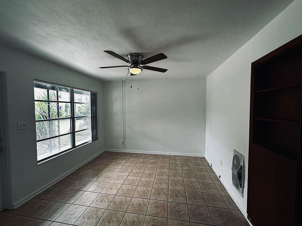 1st image of 26 Carmalt St #41