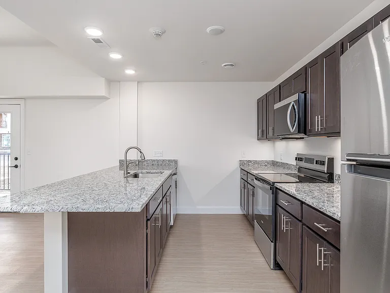 The Residences at LeMoyne Manor — Photo 17