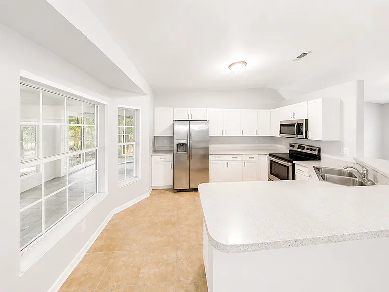 7750 SW 100th St — Photo 5