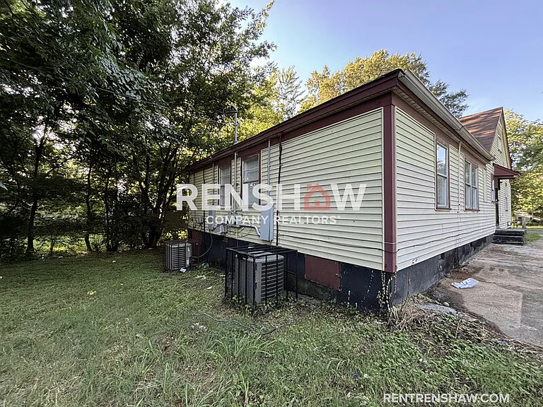 502 E Dison Ave — Photo 14