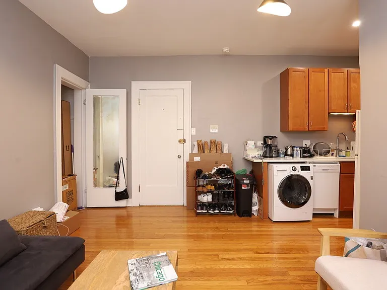 439 W Melrose St #B4 — Photo 11
