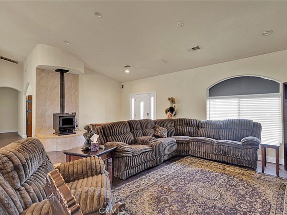 5th image of 3677 Arcadia Rd