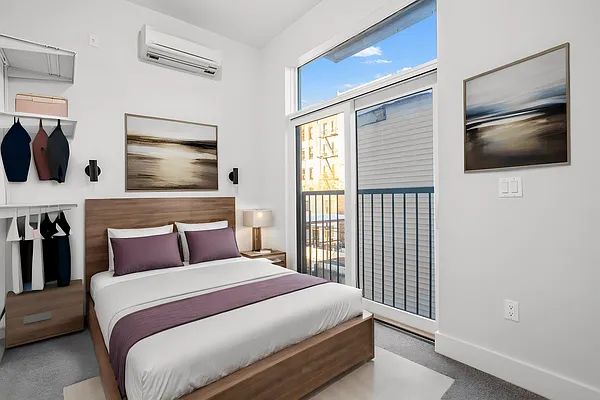 Rented by Reavis | media 32