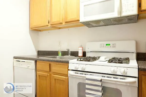 Rented by Metropolitan Property Group | media 45