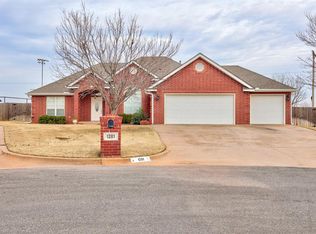1281 Haley Cir, Noble, OK 73068