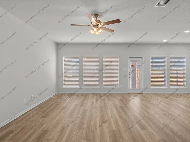 2704 Wasilla Dr — Photo 11